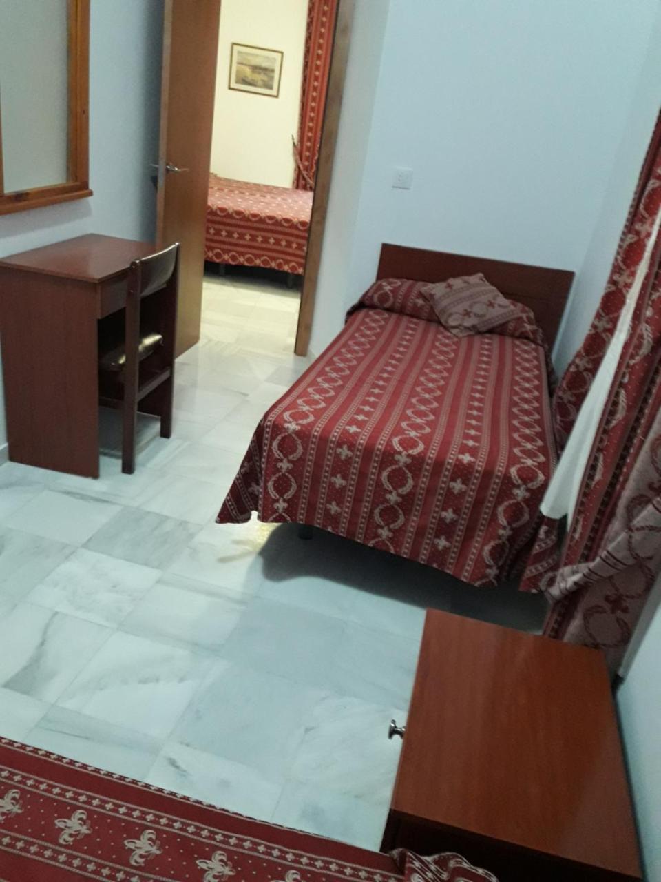 Hostal Centro Sol Cadiz Ruang foto