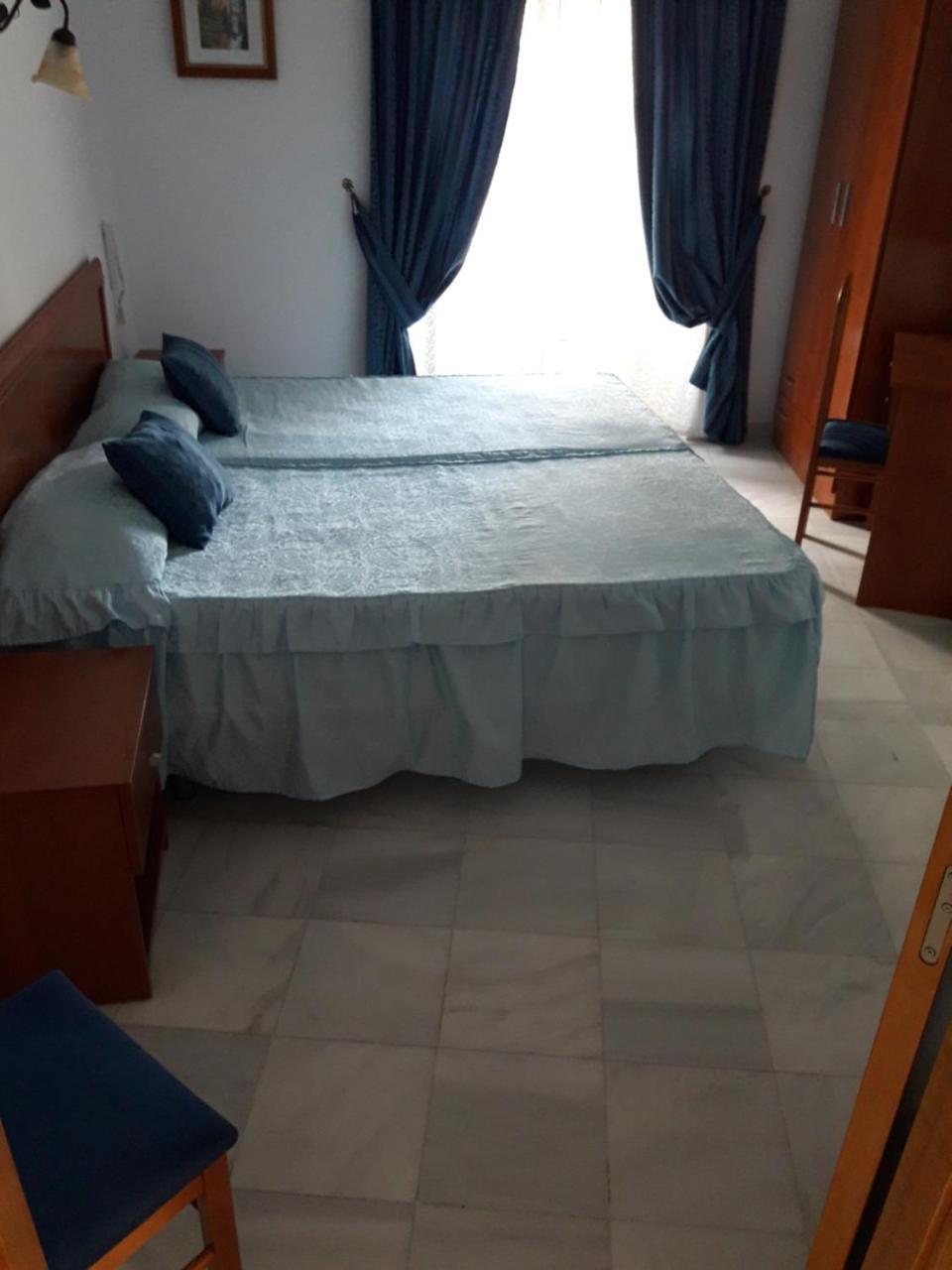 Hostal Centro Sol Cadiz Ruang foto